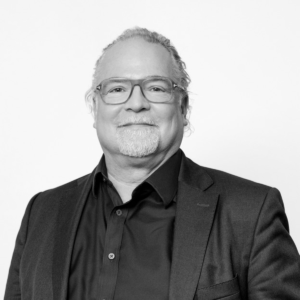 Dr. Sven Hübner